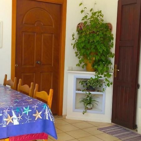 Bed and Breakfast Le Stelle Santa Margherita di Pula Esterno foto